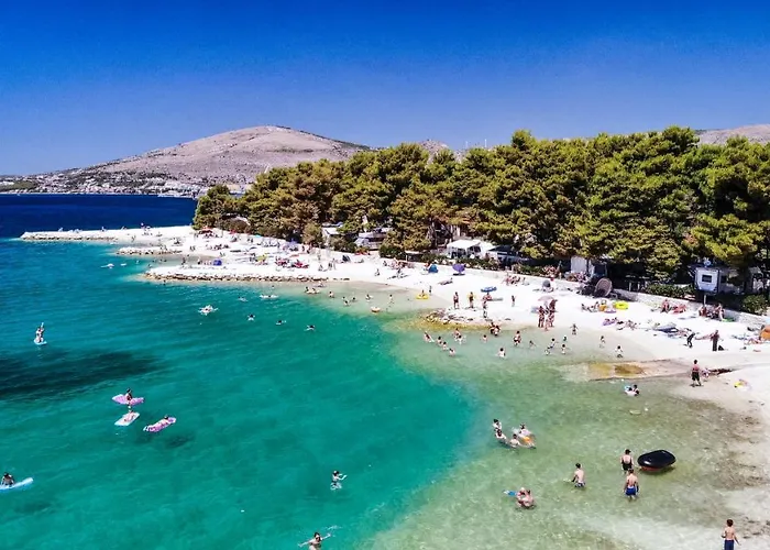 Prázdninový areál Kamp Rozac 3*