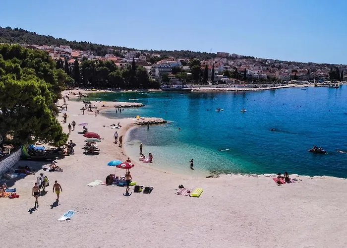 Kamp Rozac 假日公园