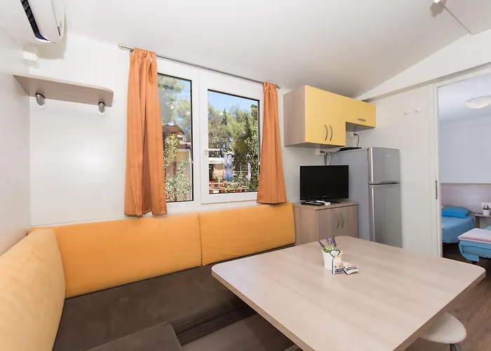 Prázdninový areál Kamp Rozac 3*