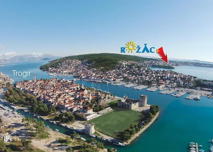 Prázdninový areál Kamp Rozac 3*